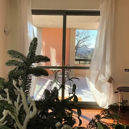 Διαμέρισμα Design Montebello Citta Di Parco Bizzozero *
